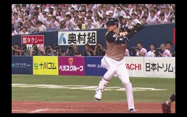 日ハム、村田にアクシデントも11安打7得点の猛攻　鷹撃破で連敗6で止める