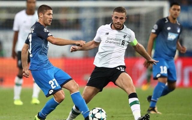 リバプール、CLプレーオフ先勝…18歳アーノルドがFK弾