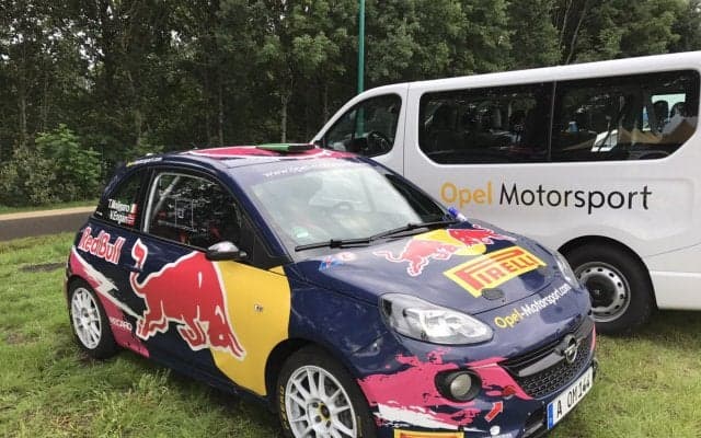 レッドブルカラーのオペル・アダム！ ニャオキのホゲホゲWRC@ドイツ日記その1