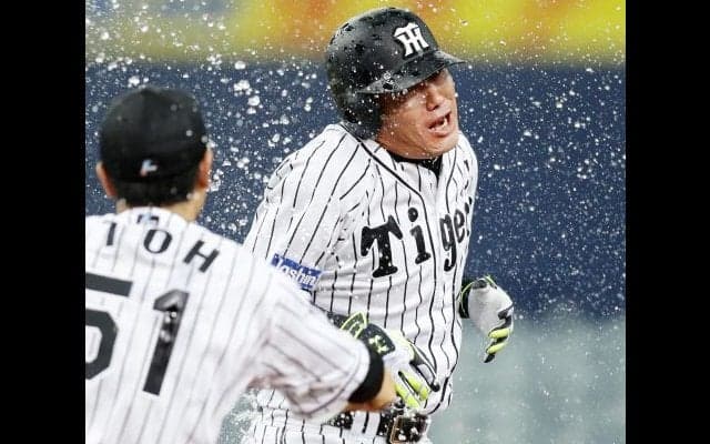 ベテラン・福留が2安打3打点！阪神にサヨナラ勝ちを呼ぶ！