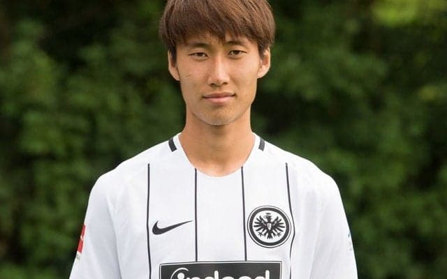 鎌田大地がブンデスデビュー、後半22分までプレー