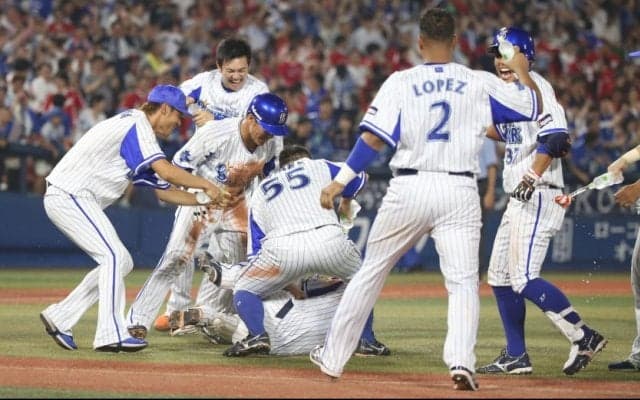 横浜DeNAが3戦連続サヨナラ勝ち！広島東洋の優勝マジックが消滅！