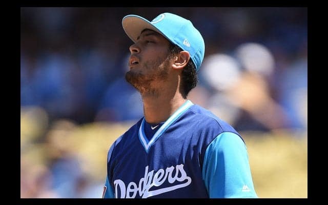 ダルビッシュがフォーム調整に言及「変化球を元の質に戻すため、横振りに」