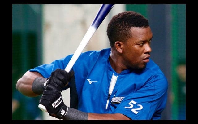 30日に来日1号の日ハム・ドレイク　栗山監督が評価する「チームのために戦う姿」