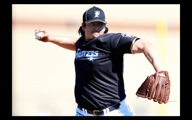 ハム栗山監督が阪神移籍のメンドーサに太鼓判「阪神の力に間違いなくなる」