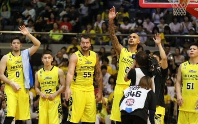 我慢の時間帯を耐え切ったサンロッカーズ渋谷、大黒柱を失った横浜ビーコルセアーズのインサイドを攻略し逆転勝利を飾る