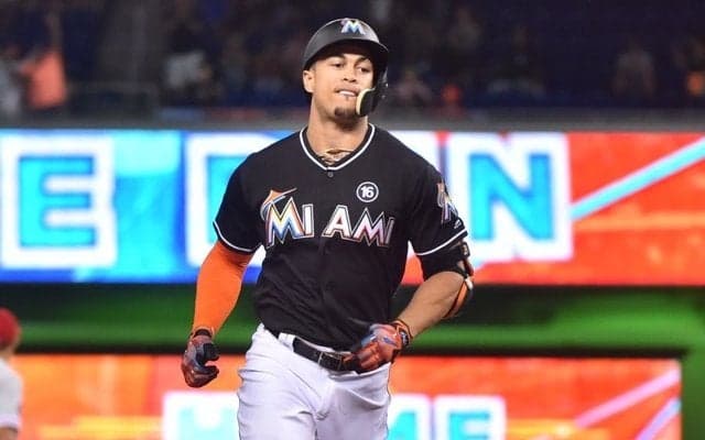 スタントンが4試合ぶりの一発、特大弾で今季52号