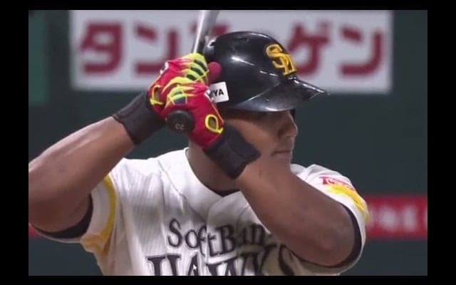 楽天バッテリーの配球ズバリ　ソフトBデスパイネ、頭脳が生んだサヨナラ打