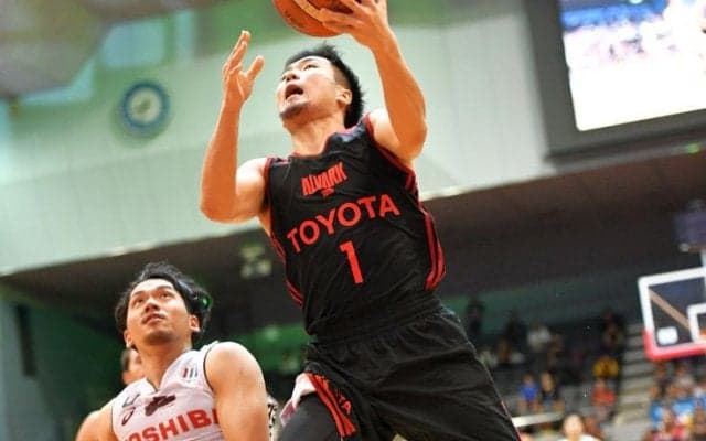 タフなディフェンスでアルバルク東京に勢いを与えるシックスマンの小島元基「練習から常に競争、毎日努力していきたい」