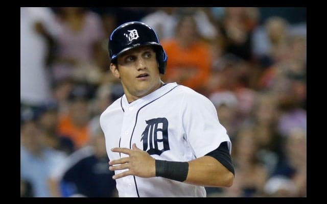 【MLB】本塁打アシストの場所で本塁打強奪される…左翼の悲劇に米野手が茫然自失