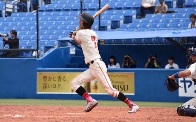 【東都大学野球 秋季リーグ戦 1部】東洋大vs日本大1回戦 松田進吾の2ランで勝ち越しした日本大。小刻みな継投で逃げ切り勝利！