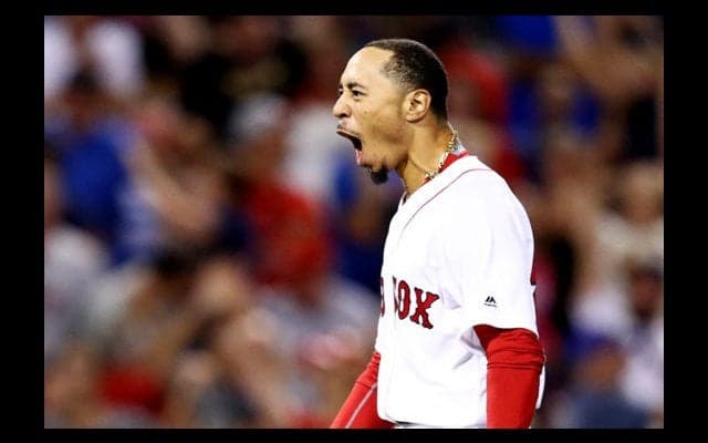 捕球確率6％の“5つ星”美技、18M疾走→横っ飛び→地面スレスレで驚愕の好捕