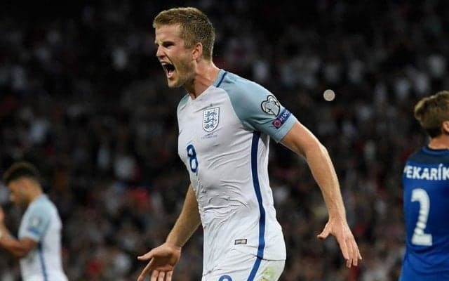 イングランド代表が逆転勝利、監督は選手が経験を積めたと喜ぶ