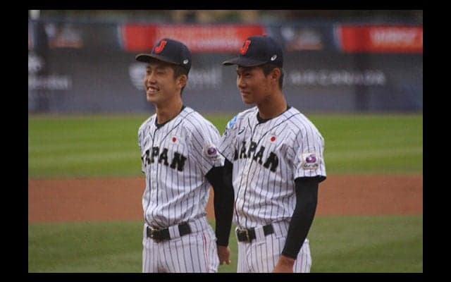 腹を締めて左目で見る…打率5割、侍U-18打線を牽引する小園のアプローチ