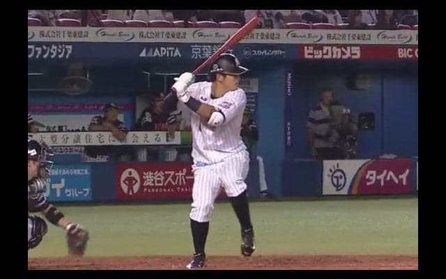 ロッテ中村、守備のミス後に反撃2ラン「何とかしたい思いはあった」