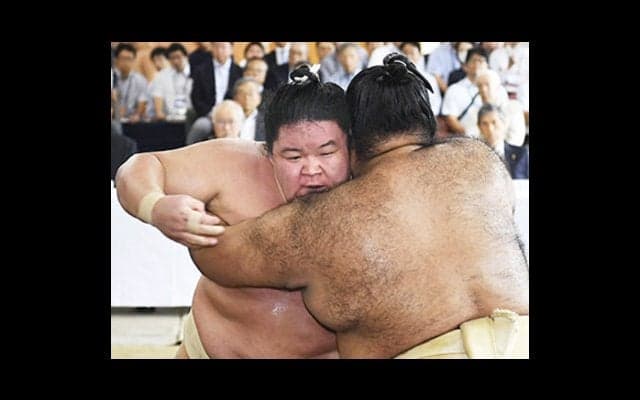 ３横綱なき秋場所で、豪栄道が１年ぶりの「カド番→優勝」を狙う