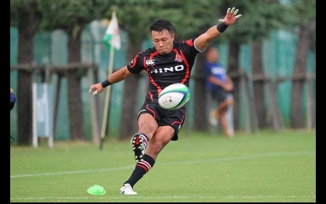  開幕から古巣に大勝。日野自動車の染山茂範、「上でやりたい」の決意貫く。 