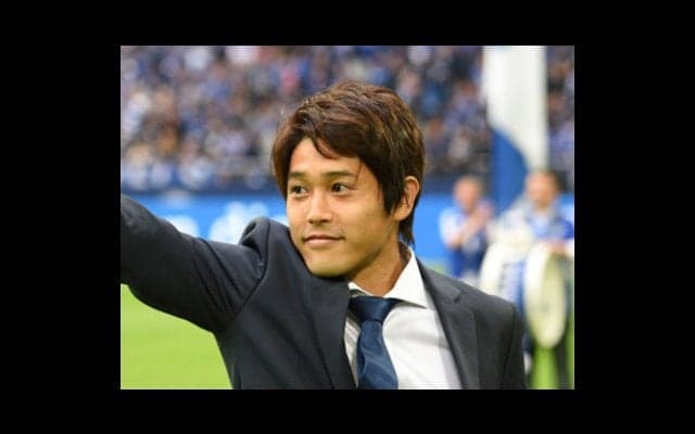 内田篤人とシャルケ、相思相愛の７年間。退団セレモニーは盛大だった