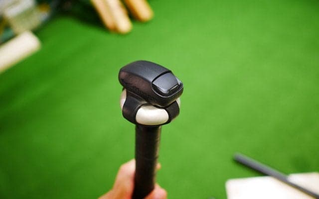野球のバットスイング上達に強い味方。ヘッドスピードから回転半径まで測定する「ミズノスイングトレーサー」