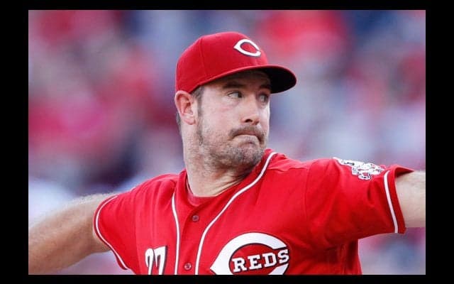 ヤクルトのオーレンドルフ、自由契約選手として公示　わずか4試合登板で0勝