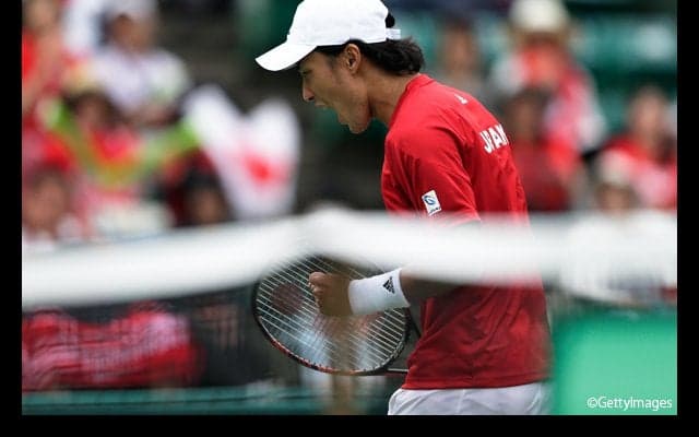 添田豪がモンテーロから第2セットを奪い、セットカウント1-1 [デ杯ワールドグループ・プレーオフ 日本対ブラジル]