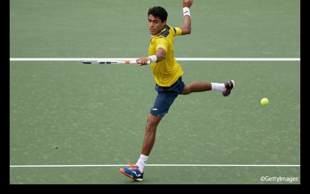 添田豪とモンテーロの第2試合は最終セットに突入 [デ杯ワールドグループ・プレーオフ 日本対ブラジル]