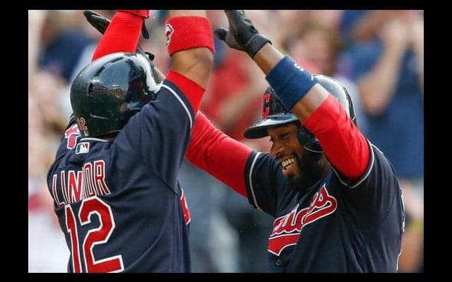 【MLB】一打で2度中堅手がボール捕球!?　シングルヒットで一気に生還の珍事が話題に