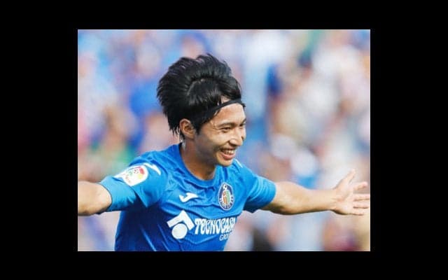 柴崎岳、光と影のバルサ戦。衝撃のファインゴールから謎の負傷交代