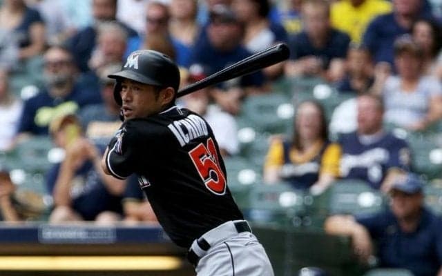 イチロー、先発で2点タイムリー…メジャー通算は3076安打に