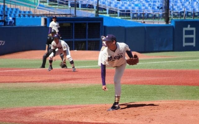 台風一過の空のもとで集中打！明大が一発攻勢＆12安打で法大に2連勝！【東京六大学野球】