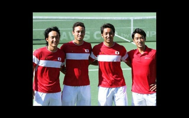 錦織なしでも大丈夫。日本のデ杯勝利は、エース杉田祐一が引っぱった