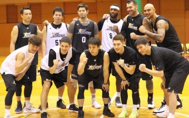 激戦の東地区に旋風を巻き起こすと意気込むサンロッカーズ渋谷、新指揮官は「自分にプレッシャーをかけて開幕戦に臨む」