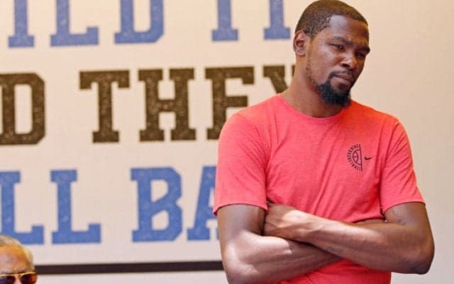 ケビン・デュラントが盛大にやらかす、Twitterでの自作自演を失敗してのサンダー批判騒動を謝罪「子供じみた行為だった」