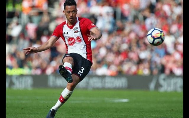 【プレミア】強烈ストライカーとの対峙。吉田麻也、“無敗のマンU”を止められるか