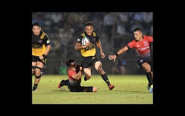 日本のフルバックは譲らない。松島幸太朗がストイックにパワー増強中