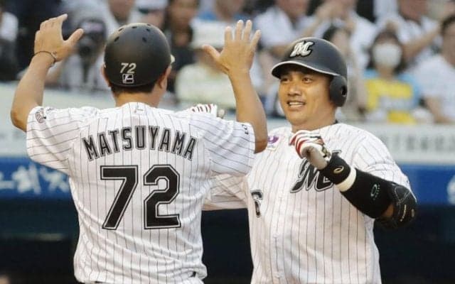 井口が引退試合で起死回生の同点弾！千葉ロッテが劇的サヨナラ勝利！