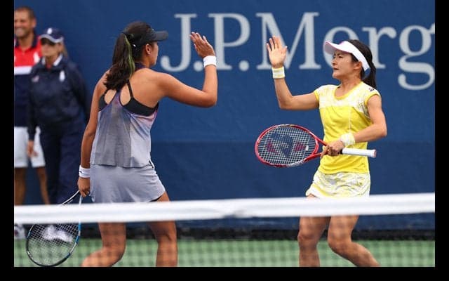 青山修子／ヤン・ザオシャンがデービス／リスクに2連勝で2回戦へ [武漢オープン]