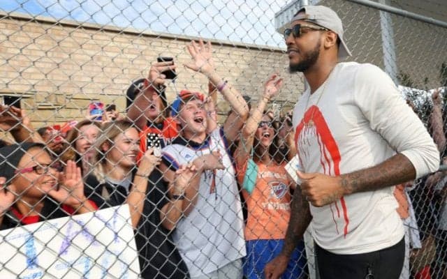 ニックス、カーメロ・アンソニーと交換でキャバリアーズからトリスタン・トンプソンの獲得を試みるも合意に至らず