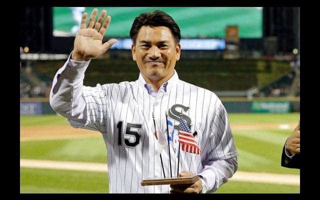 古巣Wソックスで始球式の井口　米メディア「今後も忘れ去られることはない」