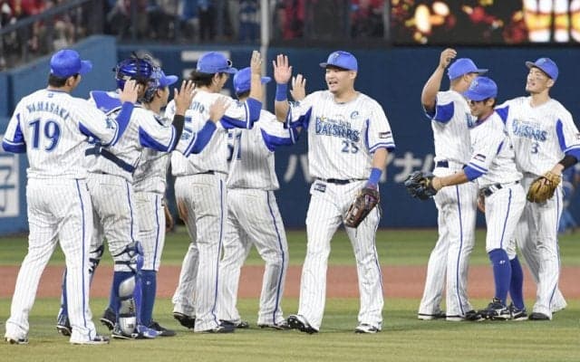 打線爆発！15安打13得点！横浜DeNAが2年連続のCS進出を決める！