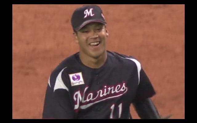 史上初「5球団競合外れ1位指名」が躍動、ロッテ佐々木が見せた大器の片鱗