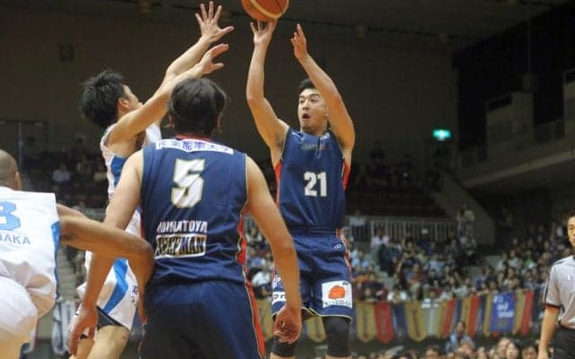 たくさんの課題と収穫を得た田渡凌のBリーグデビューウィーク、横浜ビー・コルセアーズの仲間とともに力強い『出航』へ
