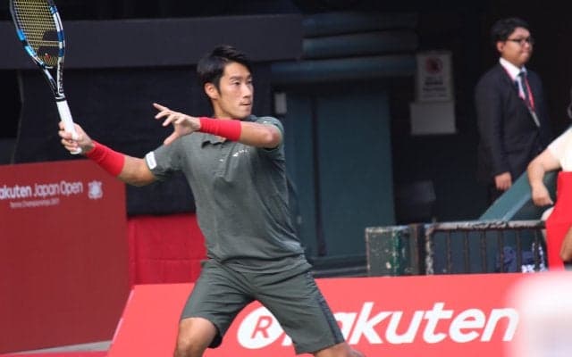 男子シングルス1回戦、杉田祐一が第1セットを先取[楽天ジャパンオープン]