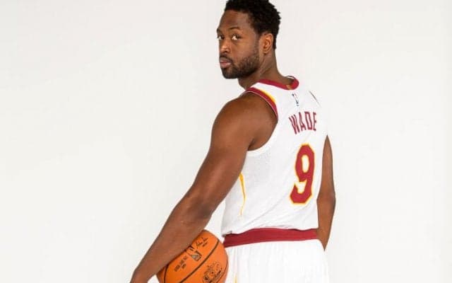 キャバリアーズのドウェイン・ウェイド、背番号問題が浮上も空いた『あの番号』ではなく代表時代の9番を選択して無事決着