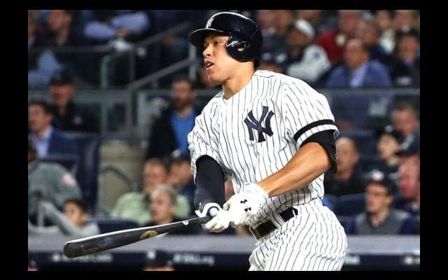 ヤンキース初回3失点も逆転勝利、5年ぶり地区シリーズ進出　ジャッジ弾丸弾