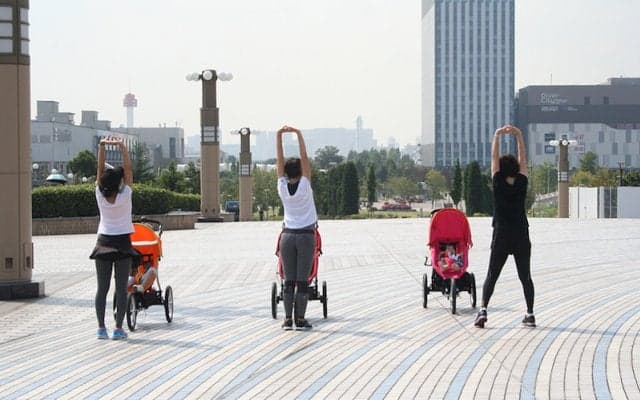 ベビーカーを使ってフィットネス。赤ちゃんと一緒にできる「バギーラン」とは？