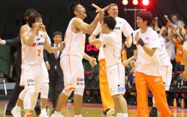 大黒柱が退場する緊急事態でチームが一つになった新潟アルビレックスBB、延長戦を制しアルバルク東京の開幕4連勝を阻止