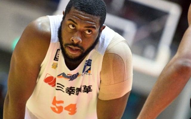 新潟アルビレックスBBの絶対的存在、ダバンテ・ガードナーは痛恨のファウルアウトも40得点、アルバルク東京を初の撃破