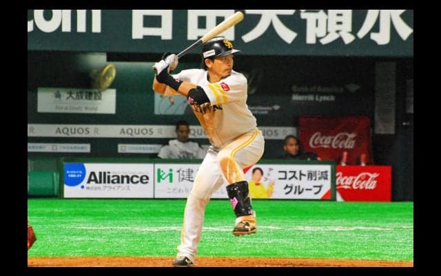 紅白戦でホームランのホークス松田、無観客でもスタンドへ「熱男～！」