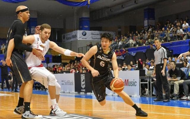 大接戦を勝ち切る決め手となったのは比江島慎のポイントガード起用、シーホース三河が粘る富山グラウジーズを破り4連勝！